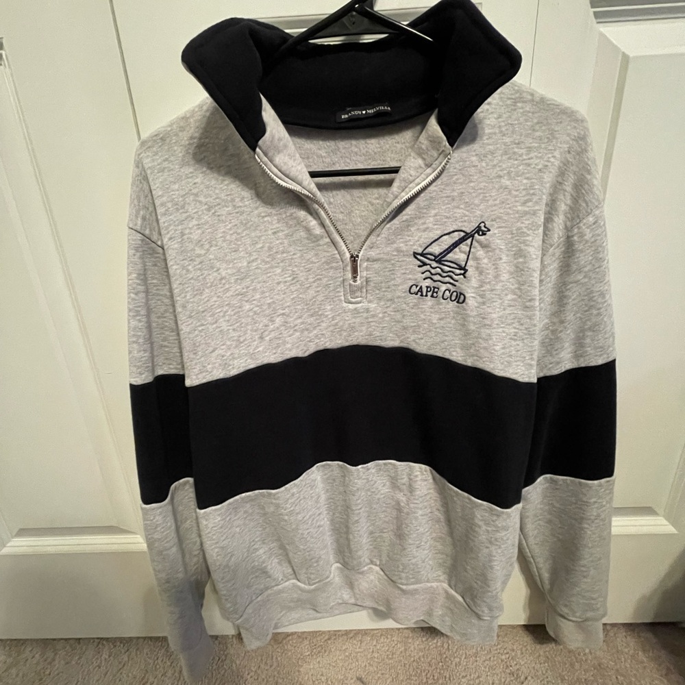 Brandy Melville Cape Cod Pullover